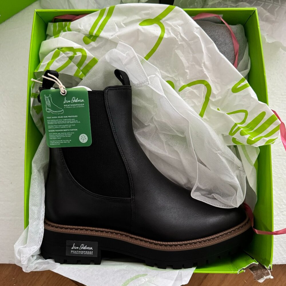 NWT Sam Edelman Black Leather Chelsea Lug Sole Ankle Boots